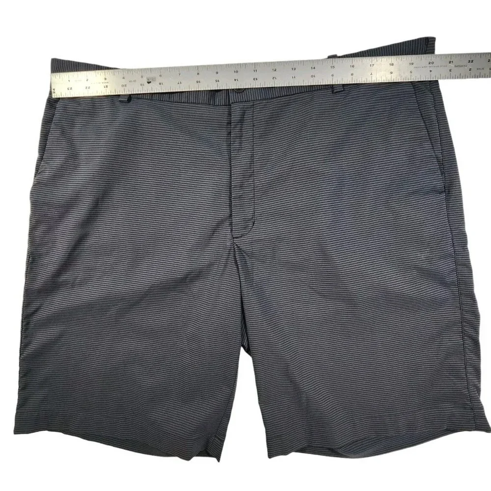 Nike Golf Dry-Fit Mens Shorts Size 40 Tour Performance Black Gray Stripe Stretch